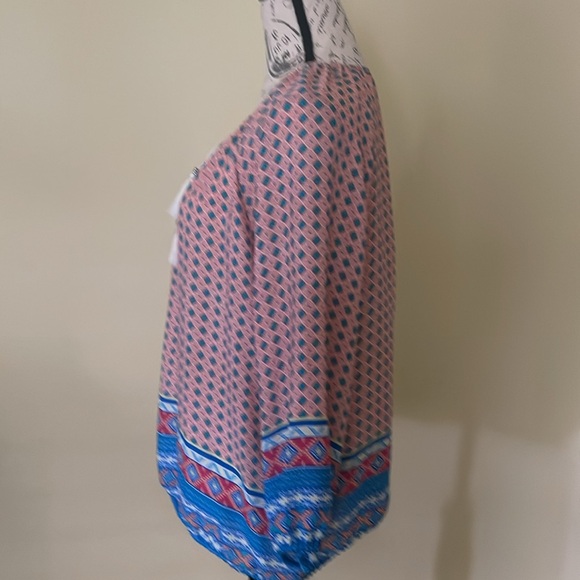 Counterparts Multi-Color Blouse – Size Large | Hardly Used - Picture 4 of 4